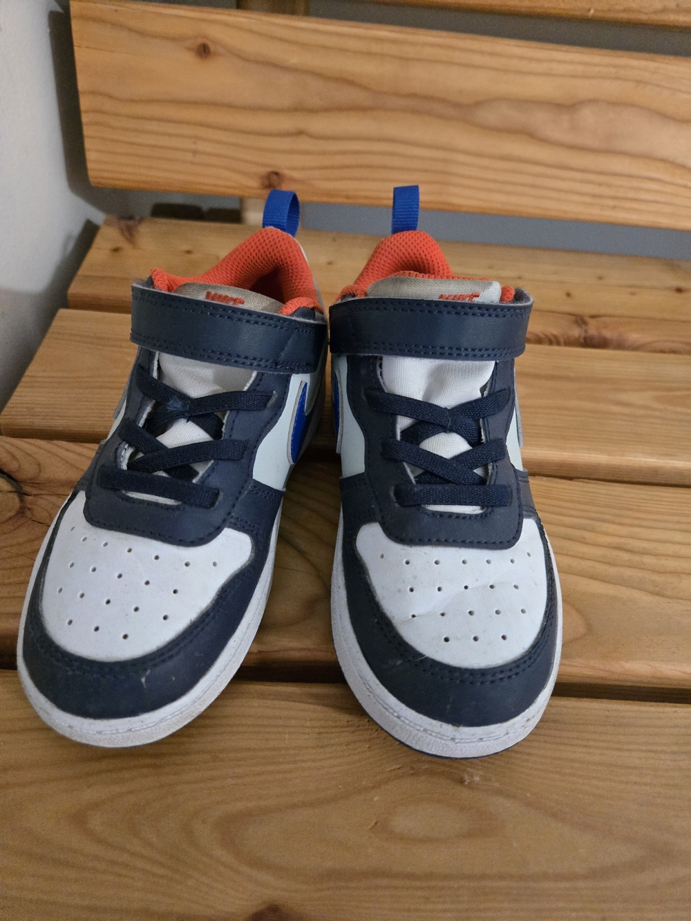 Nike Kids White and Navy Sneakers with Orange Interior
